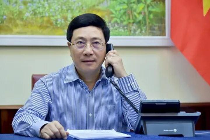 Từ Angela Phương Trinh gây - Cảm hứng video marketing từ Hotspot Matrix_Làm bìa video ngắn